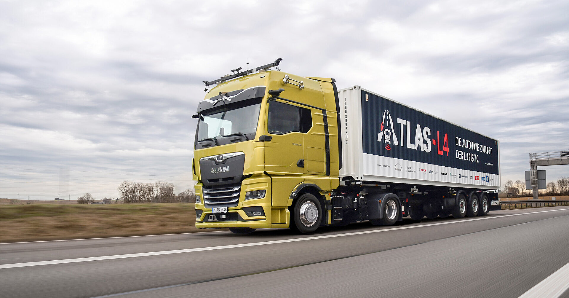 Autonomous truck sets course for the motorway | Press releases | Press ...